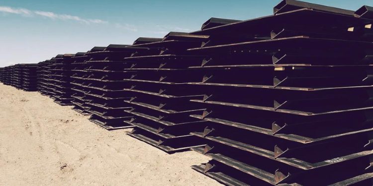 Border Wall Material