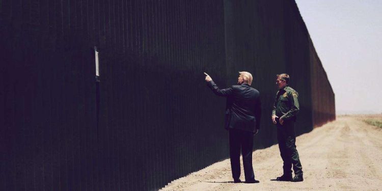 donald-trump-border-wall-2