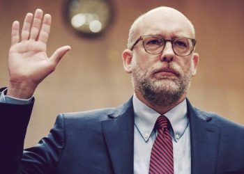 Trump’s Schumer Shutdown Slasher Aims to Cut Over 10,000 Jobs, Shut Down Agency