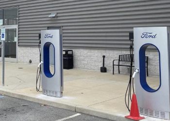 ford-ev-charging-station